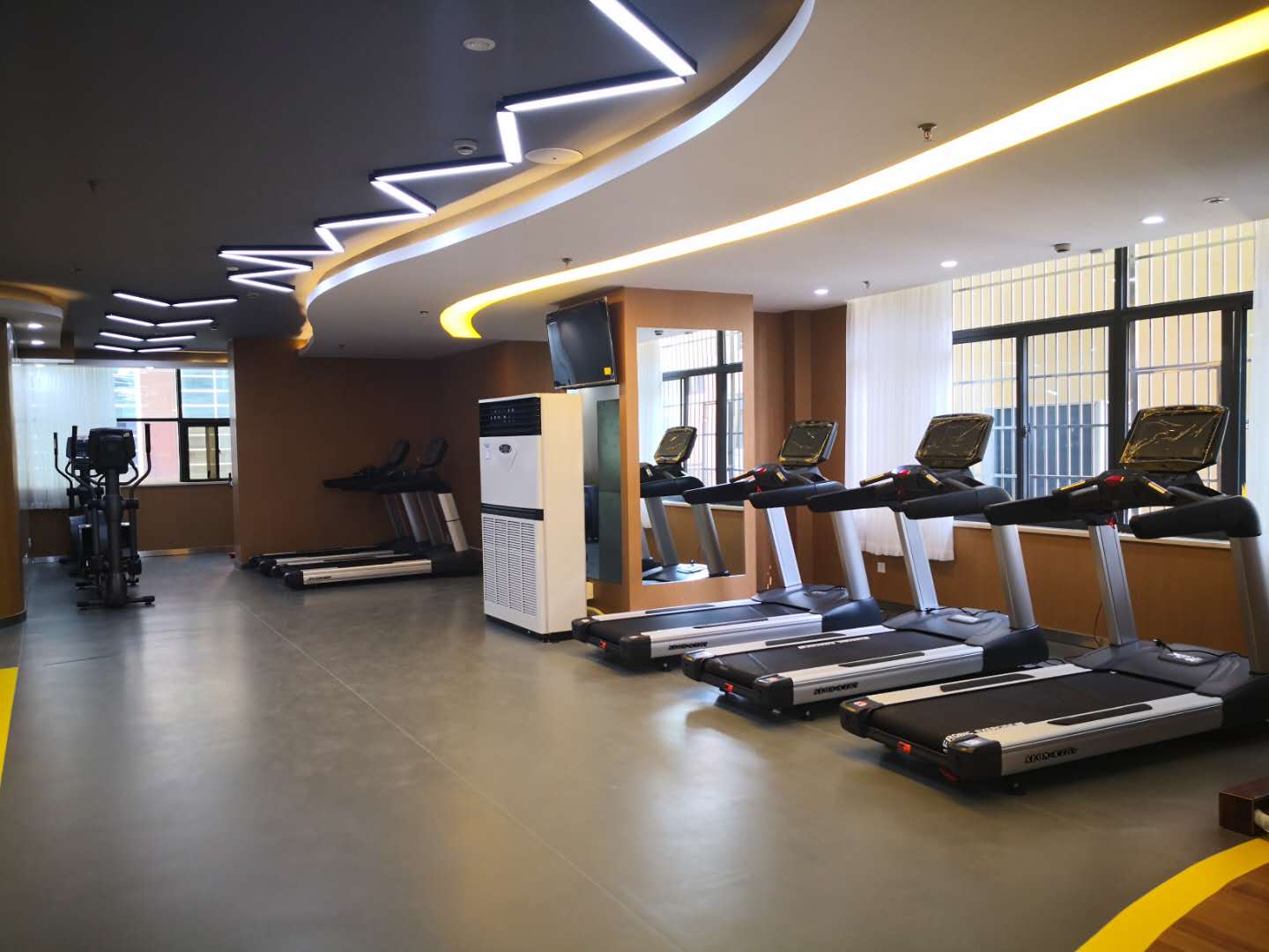 1574403690773368.jpg 1574403690773368.jpg